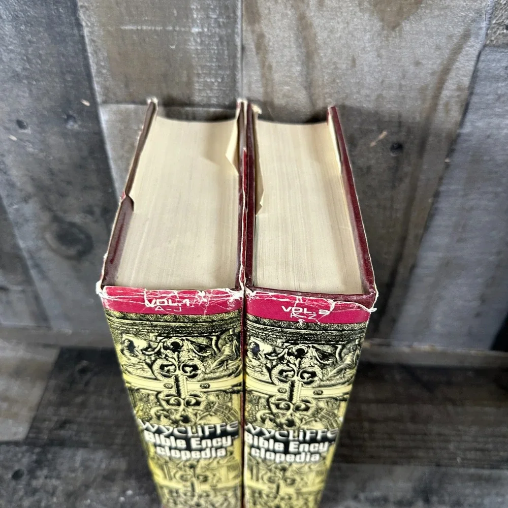 1975 Wycliffe Bible Encyclopedia in Two Volumes VINTAGE HC DJ